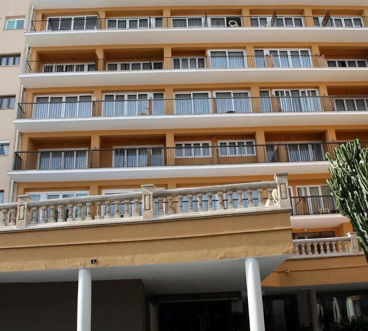 Fotografii Encant 3*